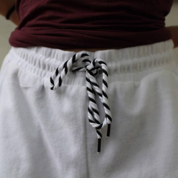 NWT Fila Toweling White Fabric Shorts - Picture 4 of 5